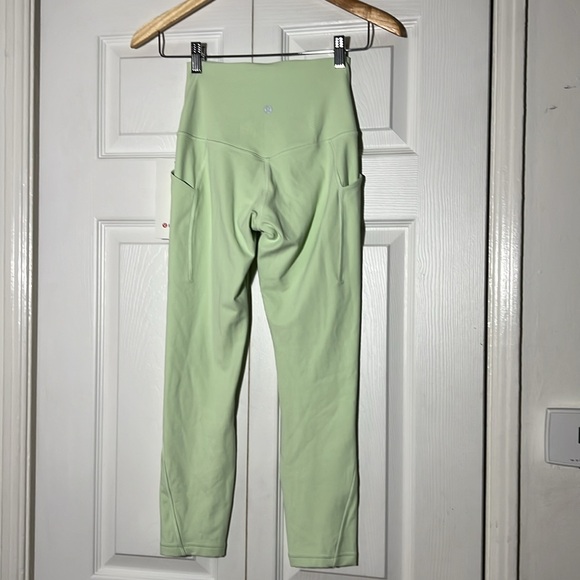 NWT Lululemon Align Pant High Rise Crop 23” Pockets Size 4 - Picture 3 of 9